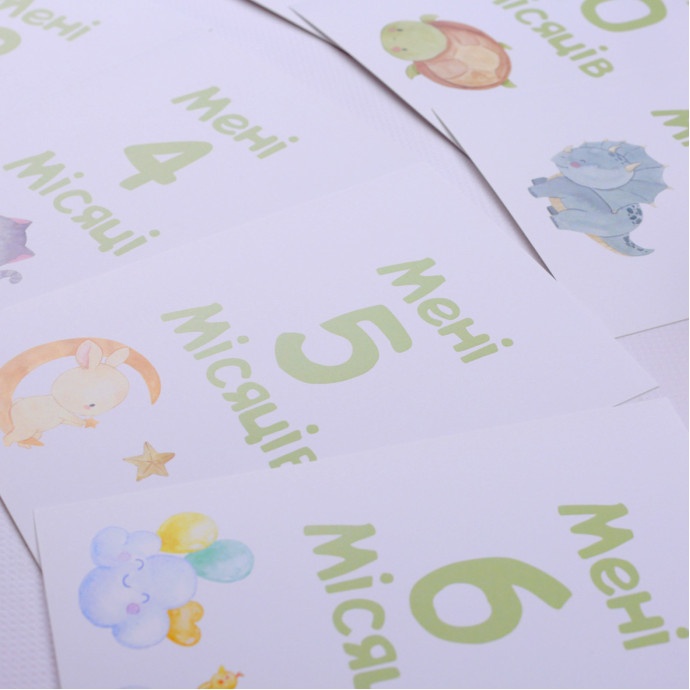 Картки для щомісячних фото малюків універсальні