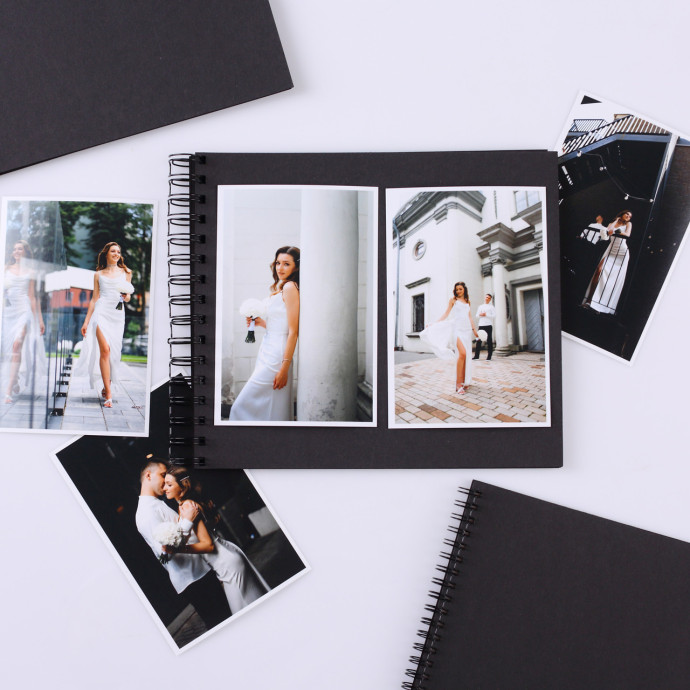 Альбом на пружині 20х23 см 40 сторінок Чорний