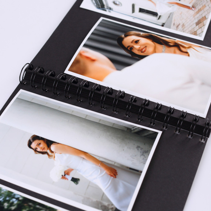 Альбом на пружині 20х23 см 40 сторінок Чорний