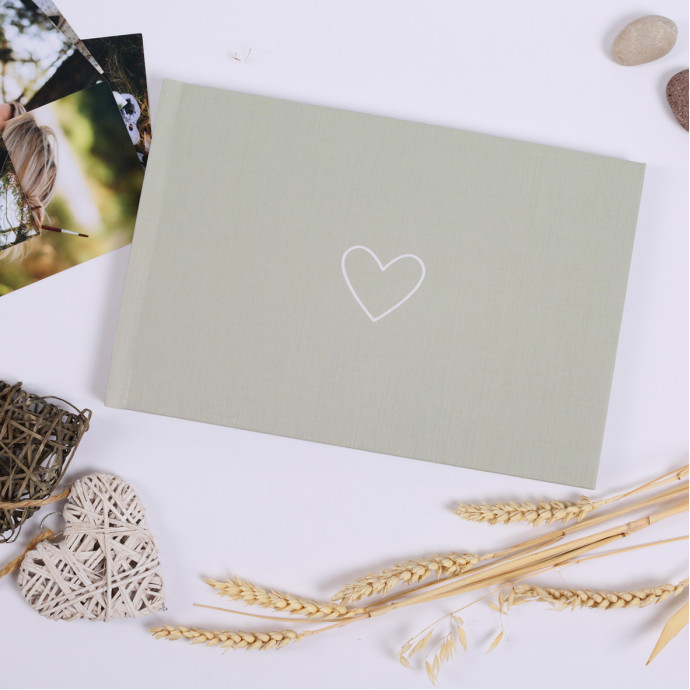 Фотоальбом для фотографій "Сердечко"  Альбом для зберігання фото 30х20