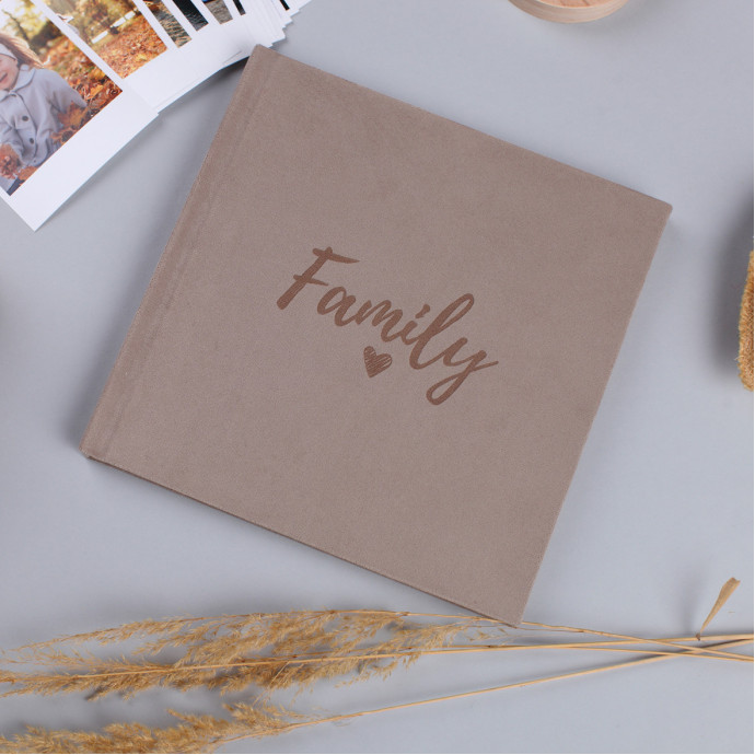 Альбом для фото із велюровою обкладинкою та гравіруванням бежевий