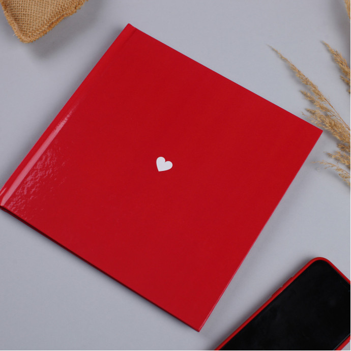 Фотоальбом з кремовими сторінками 23*23см