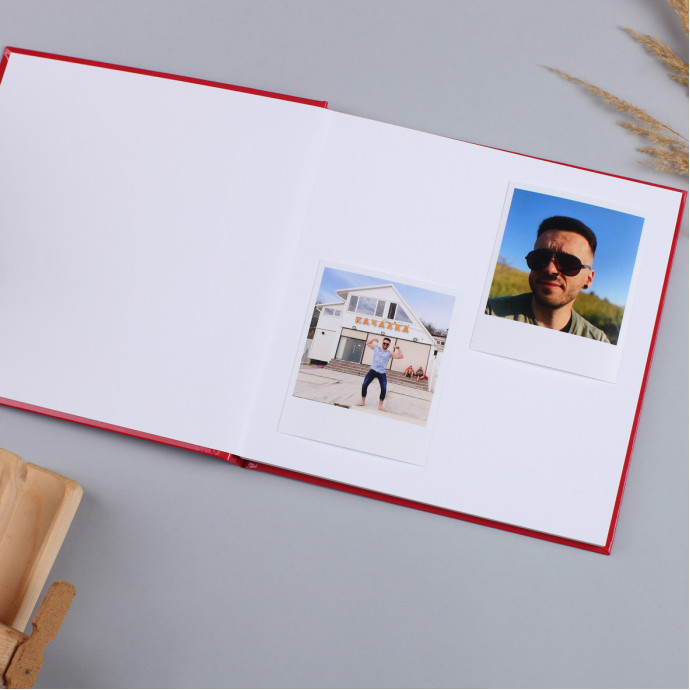 Альбом для фото з білими сторінками червоний