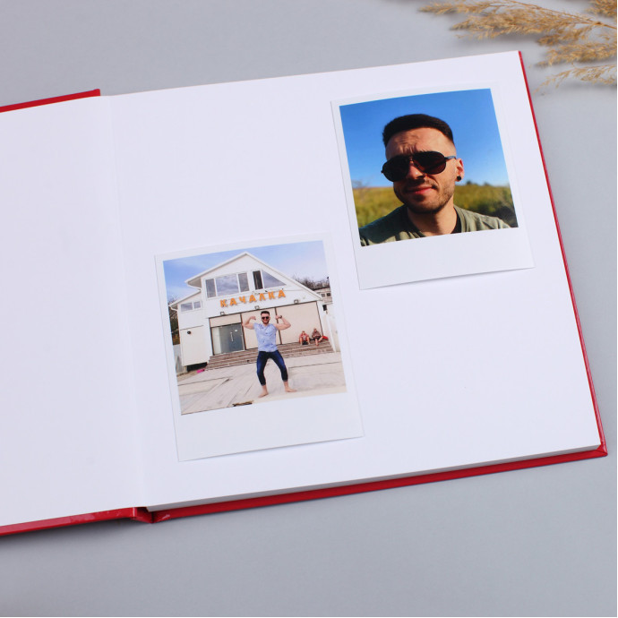 Альбом для фото з білими сторінками червоний
