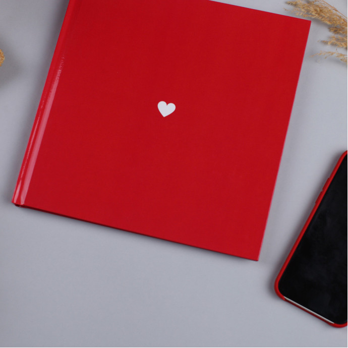 Альбом для фото з білими сторінками червоний