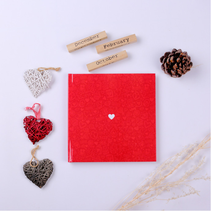 Альбом для фото з білими сторінками